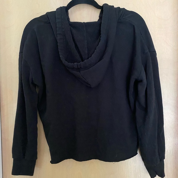 Black sweatshirt size xs - Picture 2 of 3